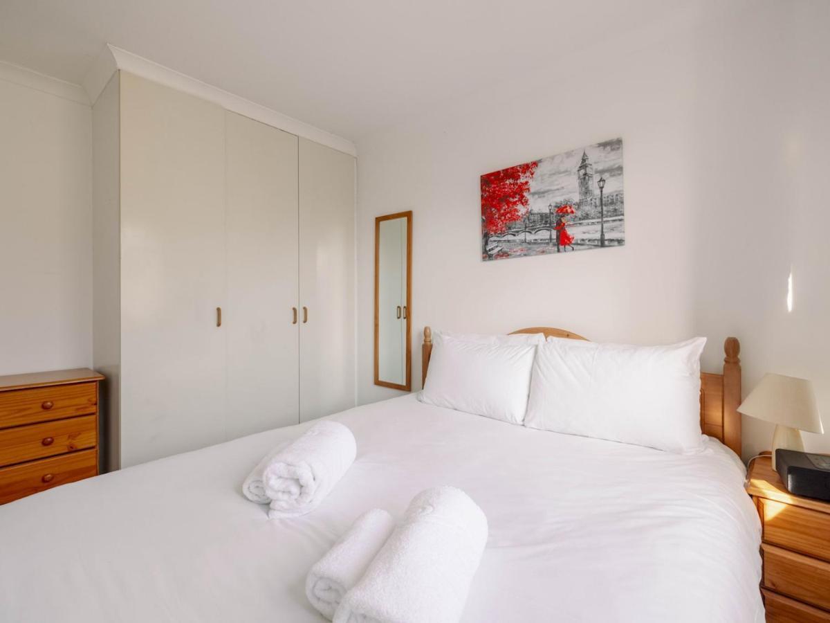 Sunny Maisonette With Views Over Canary Wharf, Londra Esterno foto