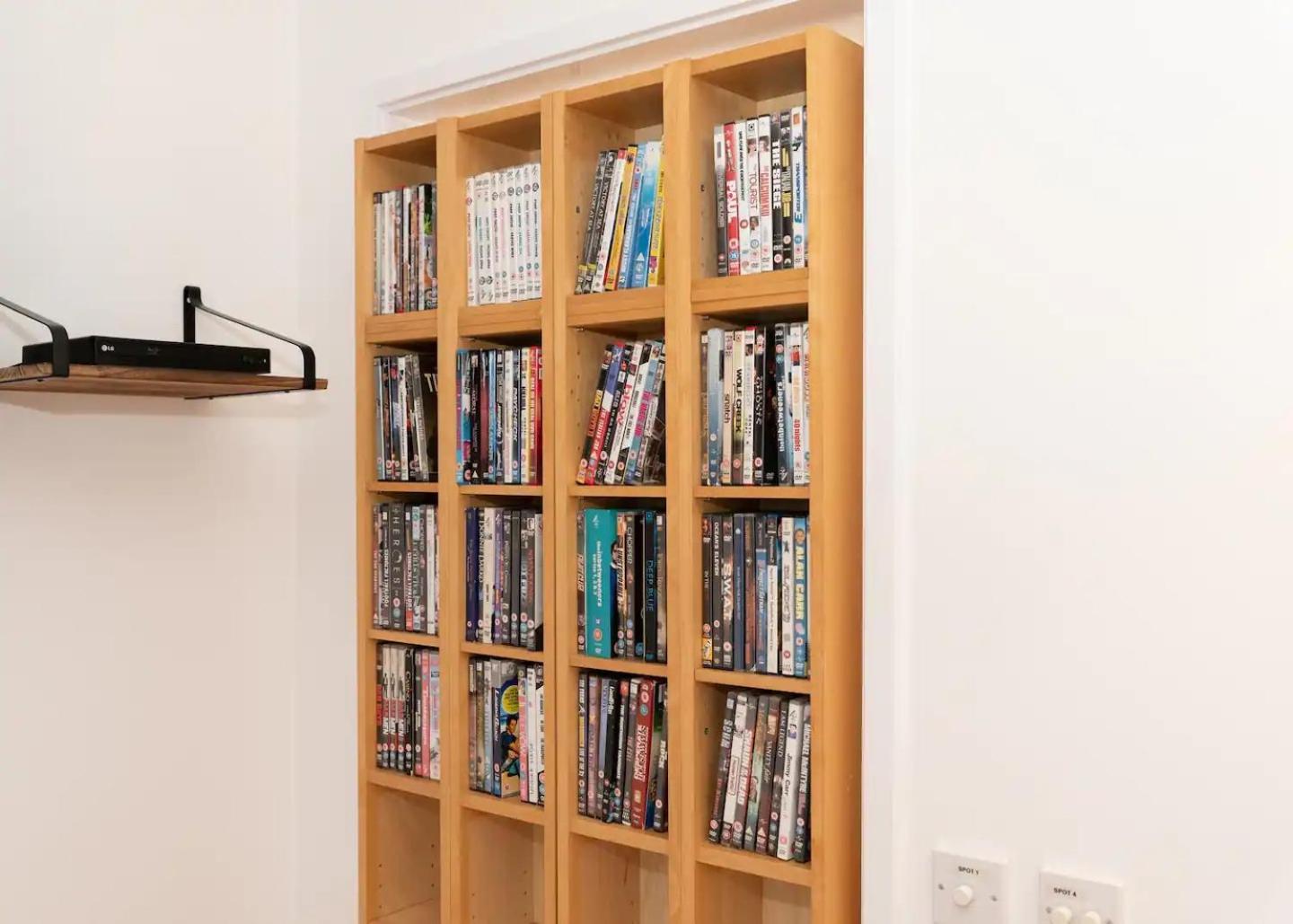 Sunny Maisonette With Views Over Canary Wharf, Londra Esterno foto